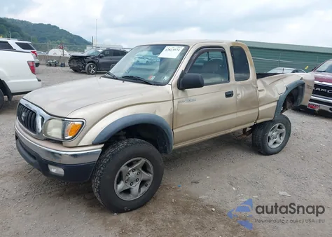 2001 Toyota Tacoma Base V6 z USA, uszkodzony, nr VIN 5TEWN72N21Z812222